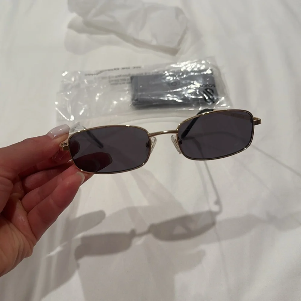 Amazon sunglasses gold